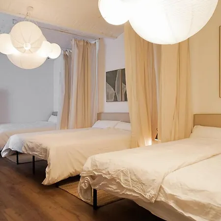 Grosses Wohlfuehlapartment Fuer Familien Und Gruppen Leipzig